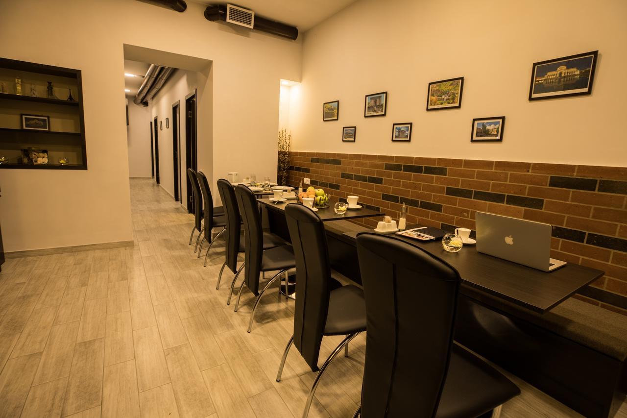 5 Rooms Mini-Hotel & Tours Jerevan Exteriér fotografie