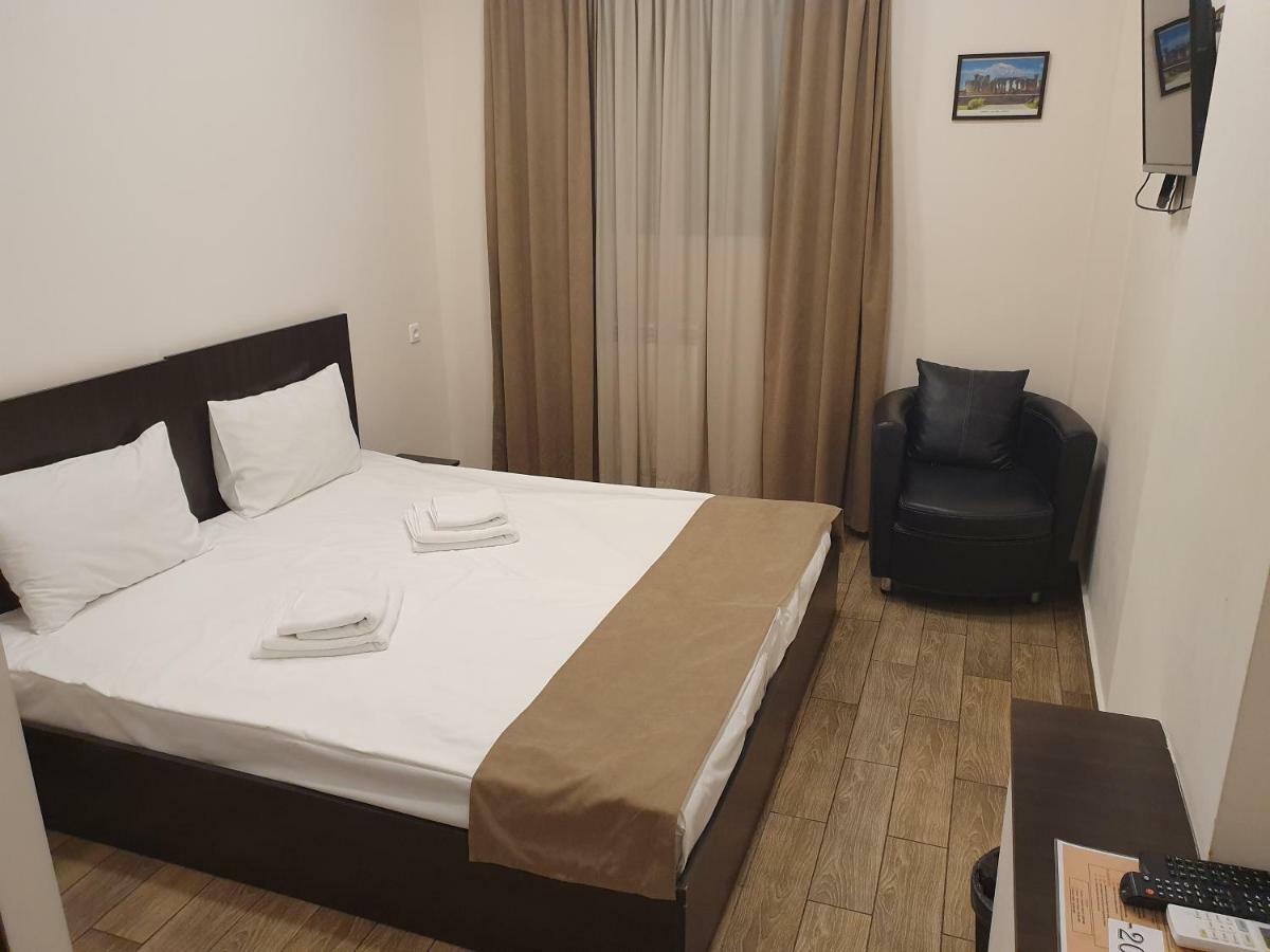 5 Rooms Mini-Hotel & Tours Jerevan Exteriér fotografie
